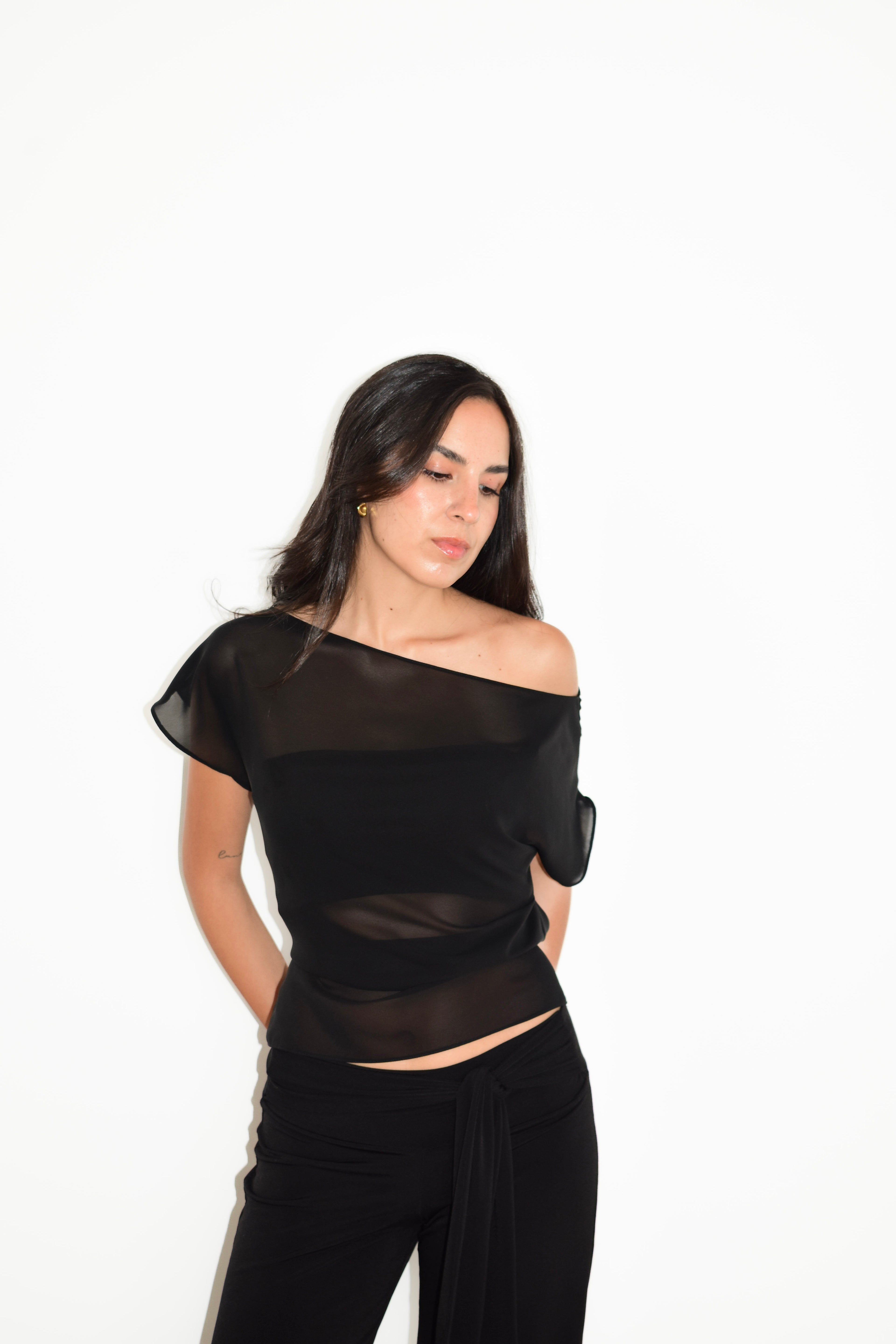 LENA TOP BLACK