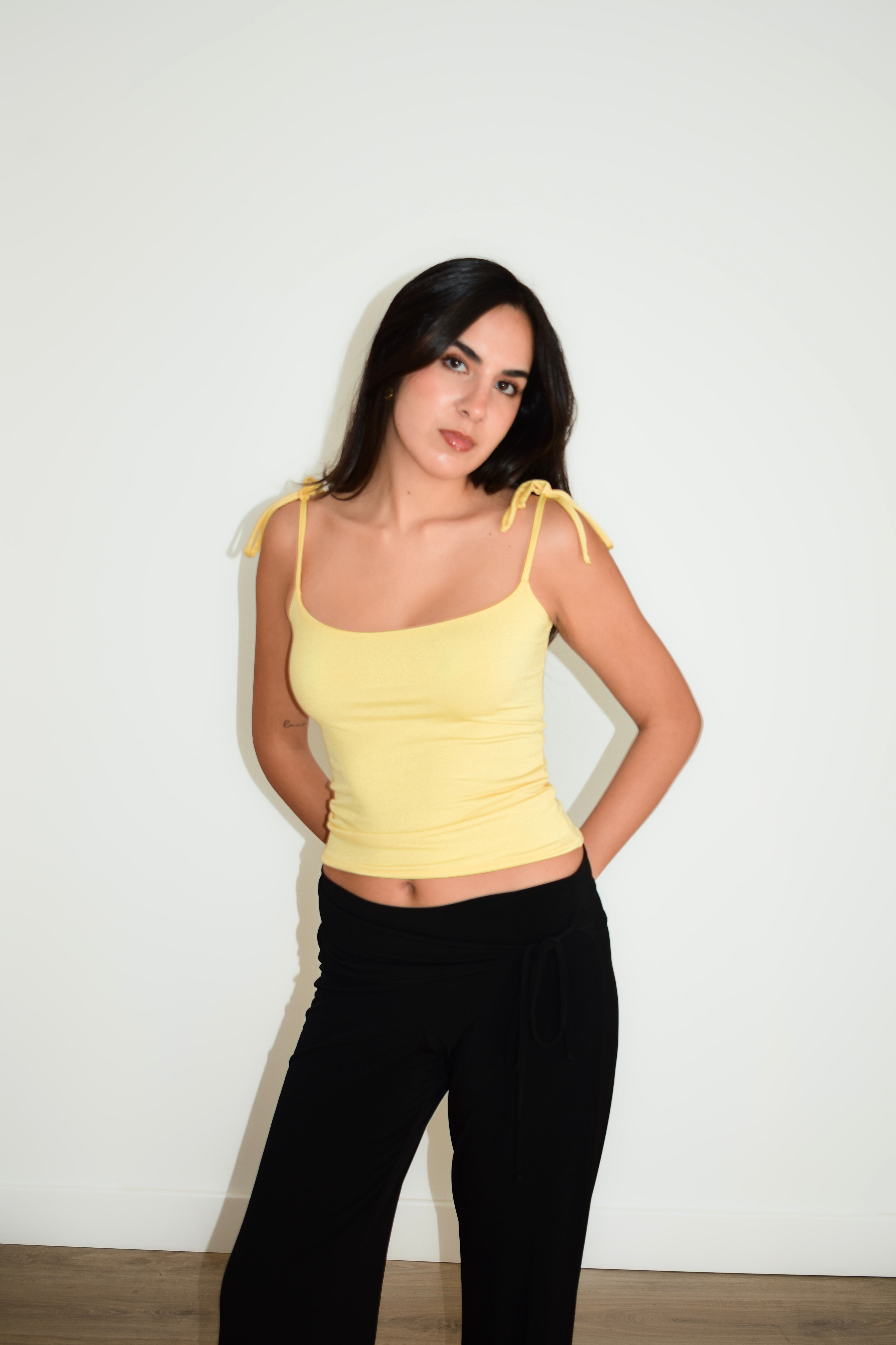AMELIA TOP YELLOW