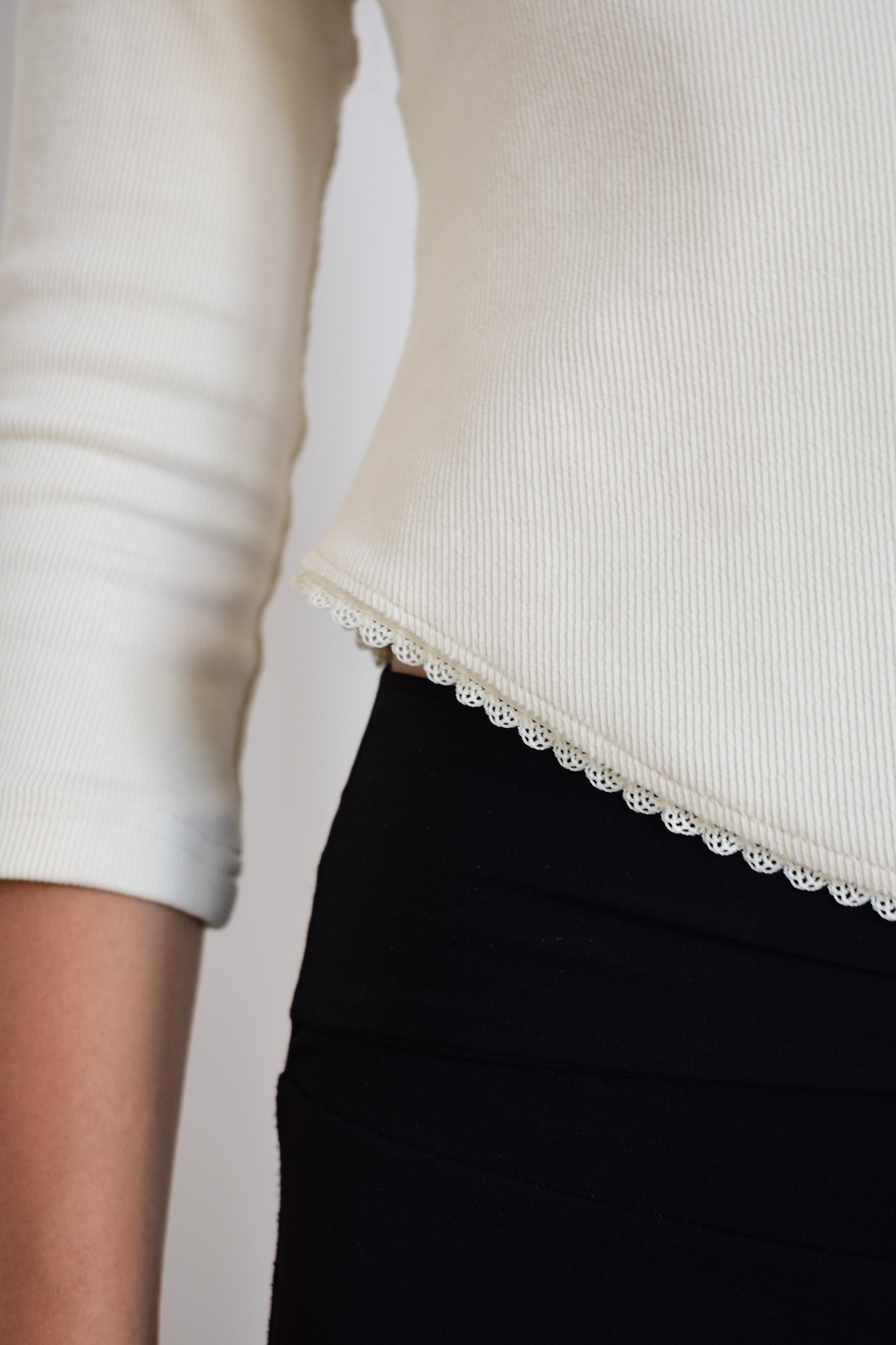 MILA TOP IVORY